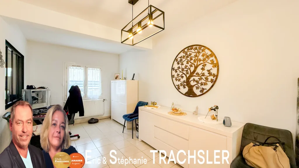 Maison à vendre à Arnage avec jardin, garage et véranda